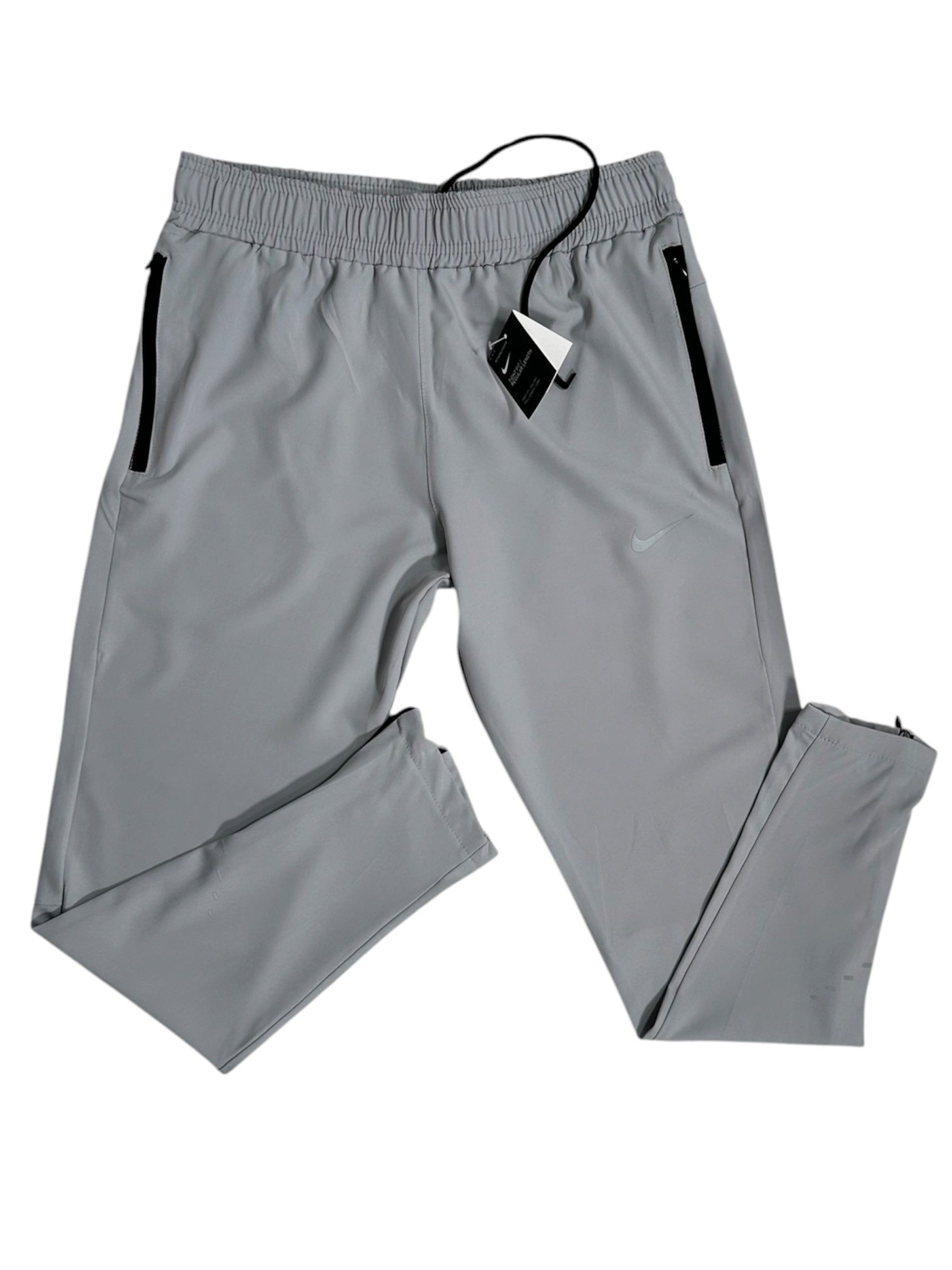 Jogger nike con cierre - imagen 1