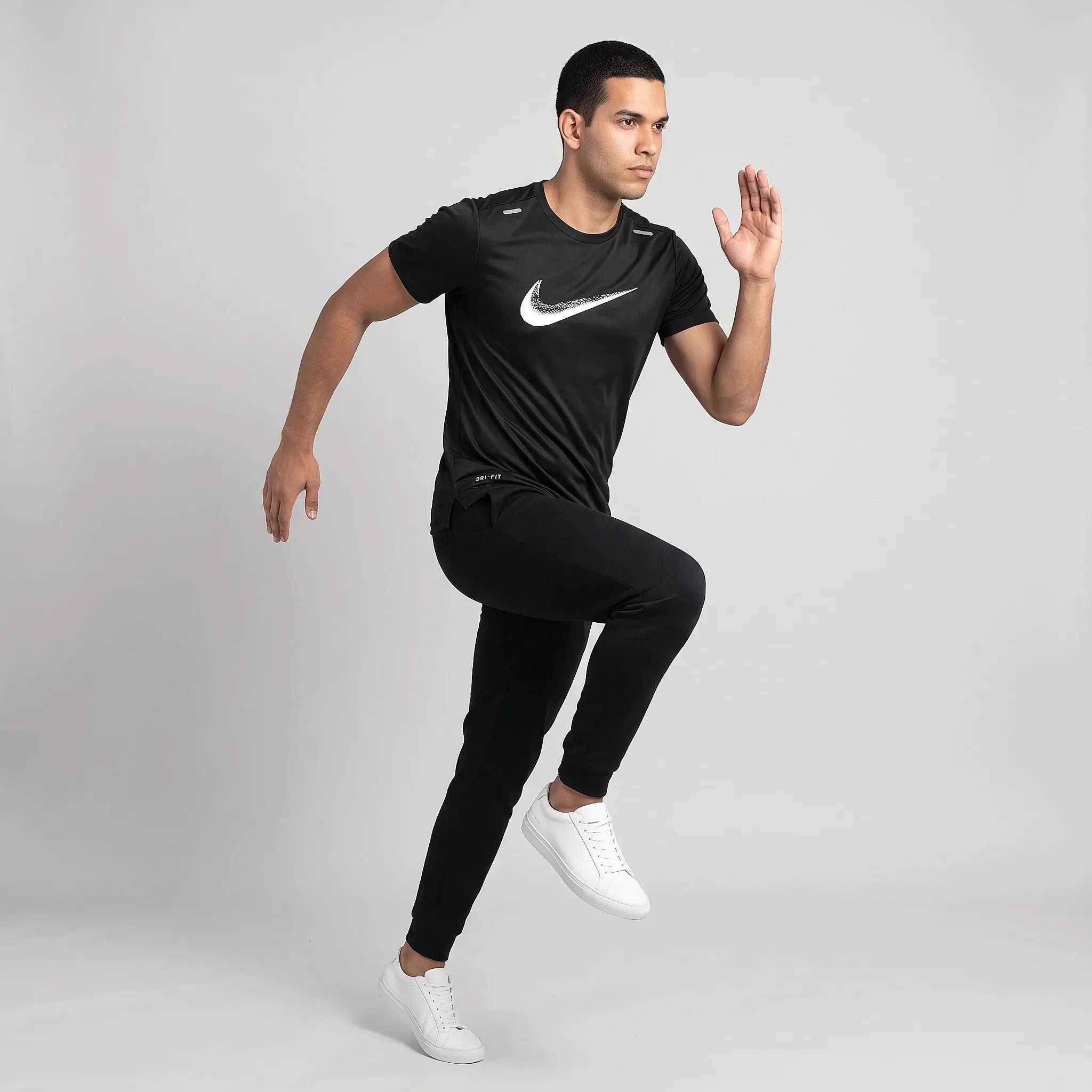 Playera Nike DRI-FIT Manga Corta - thumbnail 4