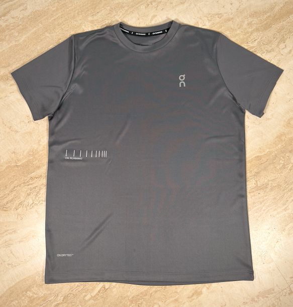 Camiseta On Running Performance